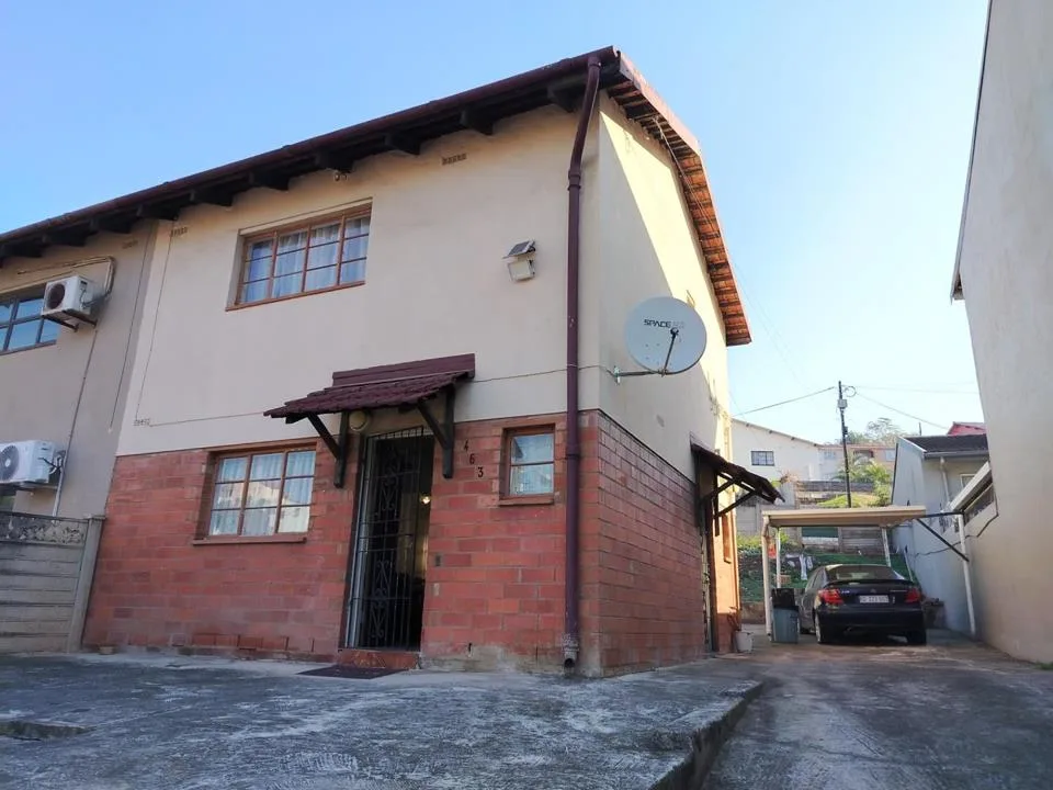 2 Bedroom House to rent in Chatsworth Central