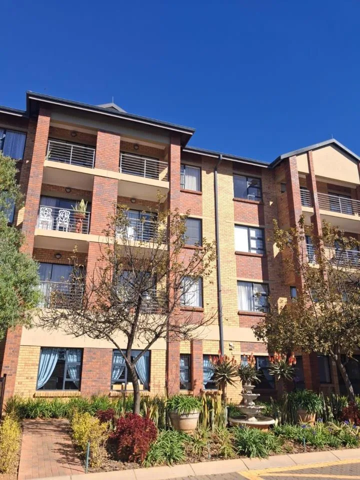 1 Bedroom House to rent in Olympus AH