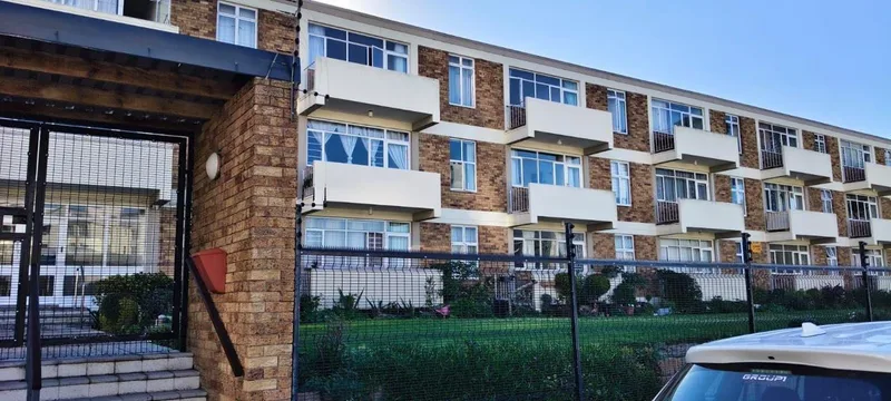 1 Bedroom Apartment / flat to rent in Strand South