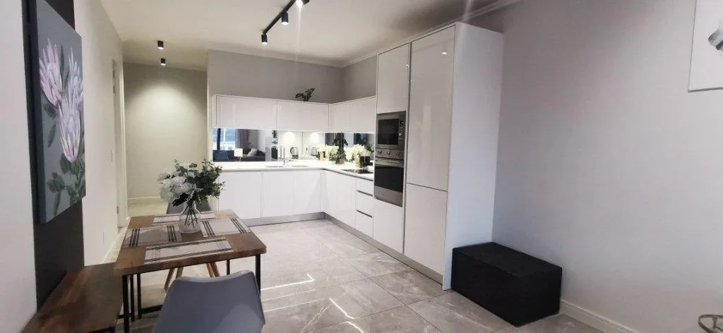 2 Bedroom Apartment / flat to rent in Waterfall View