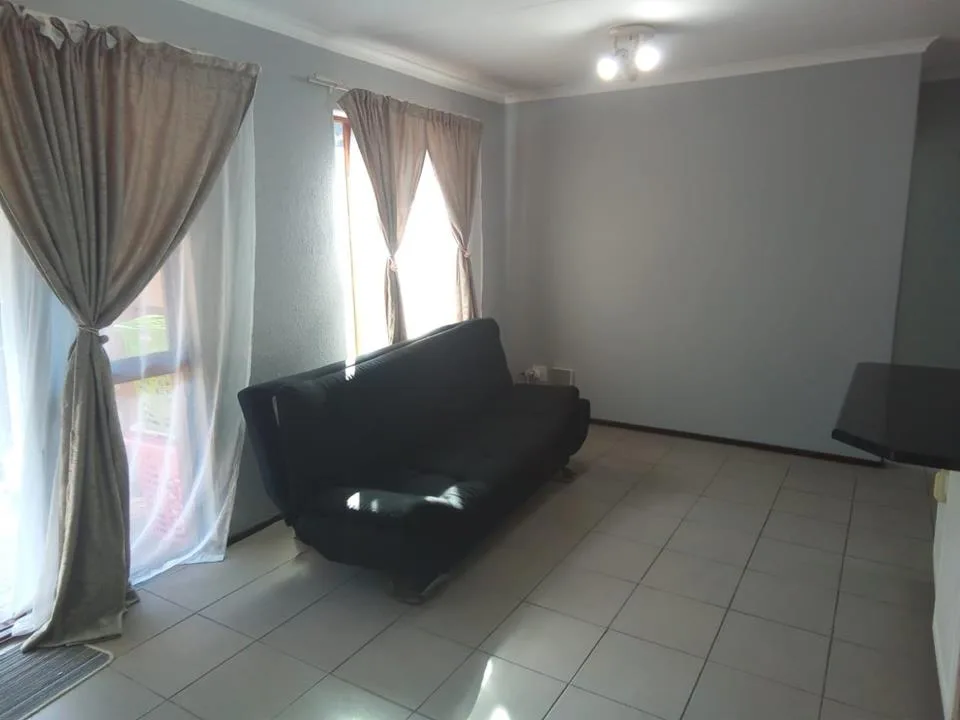 3 Bedroom Townhouse to rent in Winchester Hills