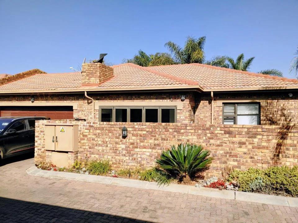 3 Bedroom Townhouse to rent in Bartlett