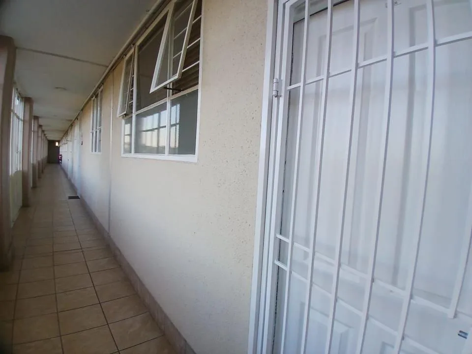 3 Bedroom Apartment / flat to rent in Bedford Gardens
