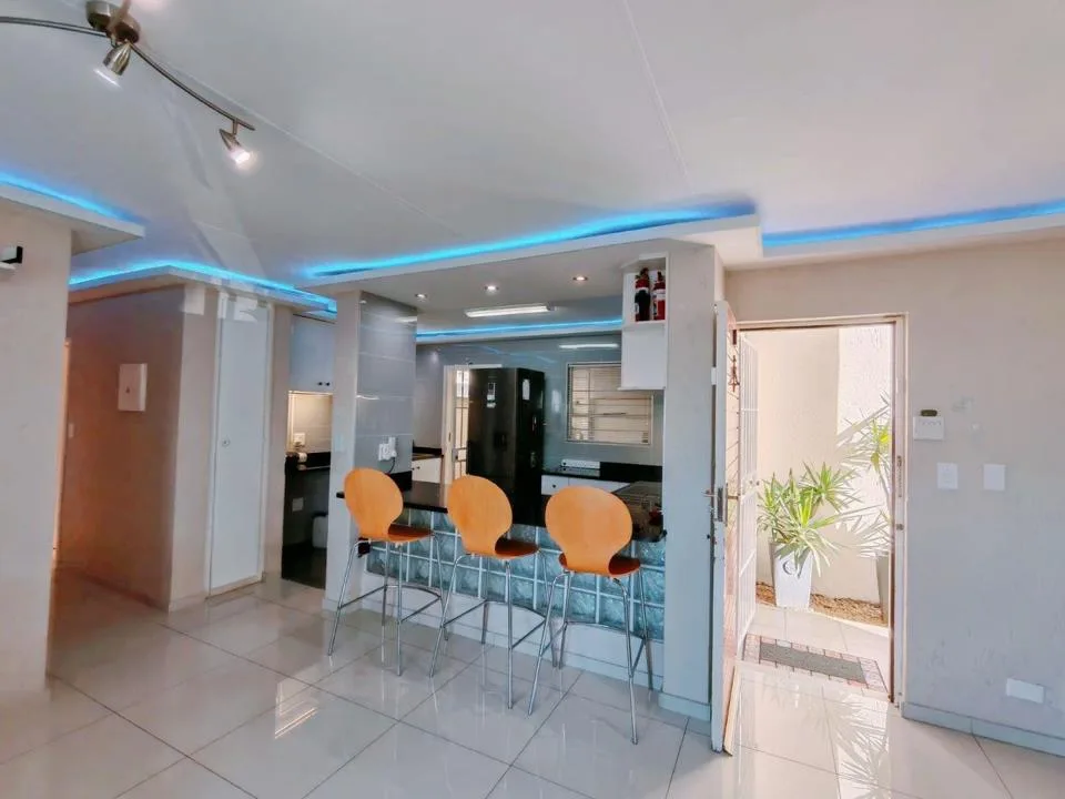 2 Bedroom Townhouse to rent in Morningside