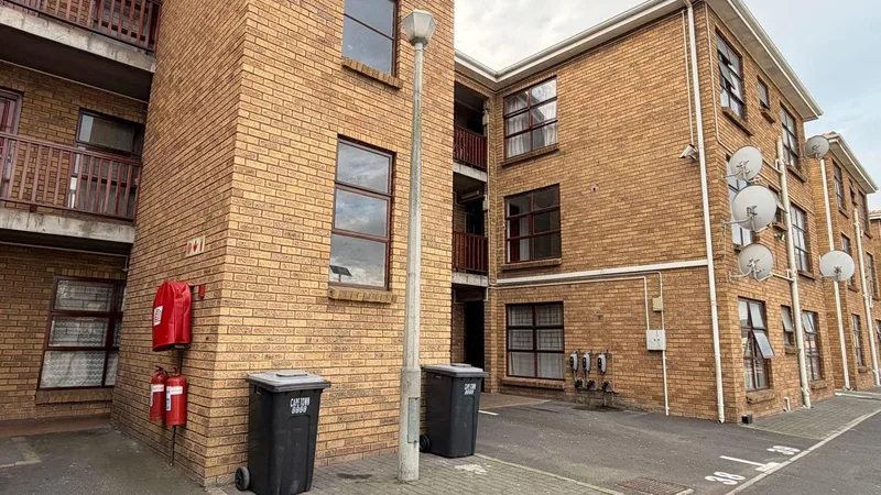 2 Bedroom Apartment / flat to rent in Ferndale