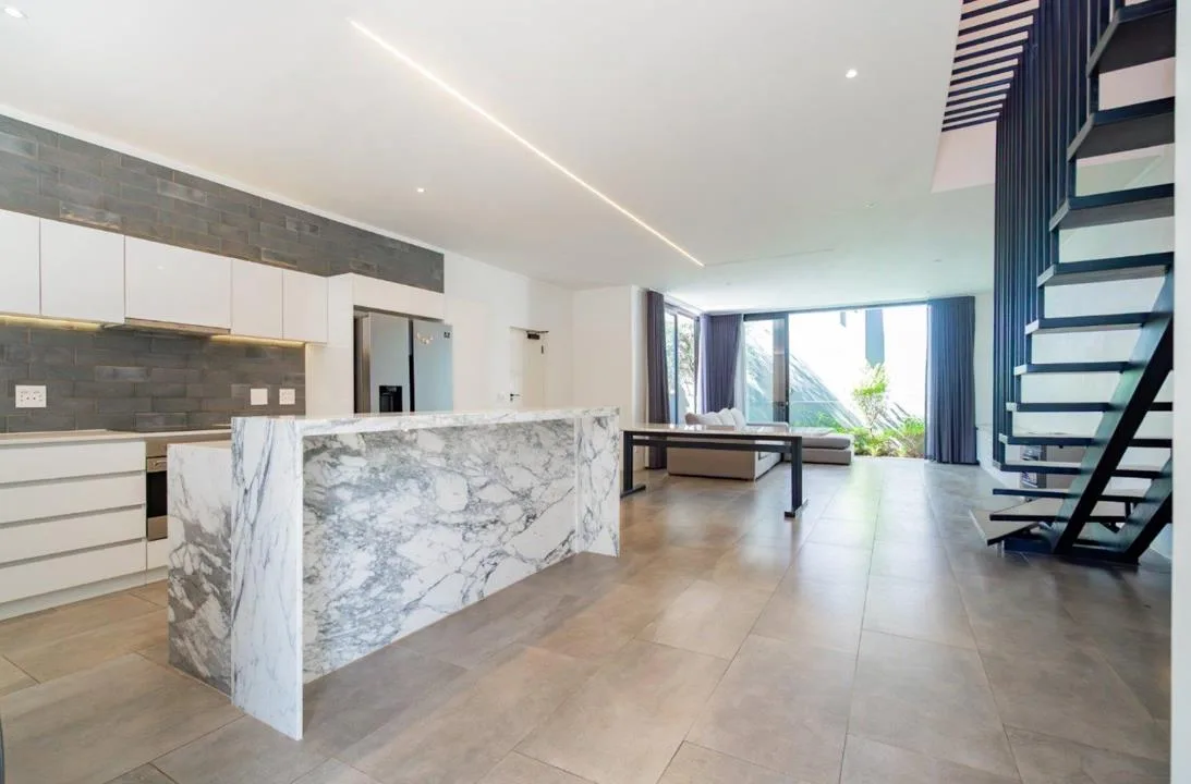 3 Bedroom Townhouse to rent in Hyde Park