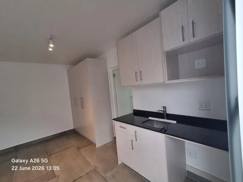 1 Bedroom Apartment / flat to rent in Yzerfontein