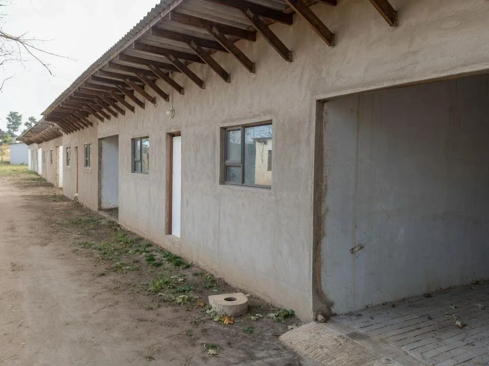 1 Bedroom Apartment / flat to rent in Marina Beach
