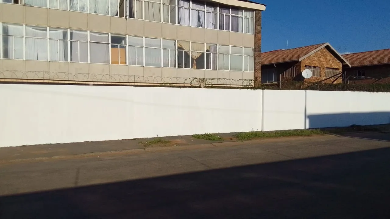 2 Bedroom Apartment / flat for sale in Elandsheuwel