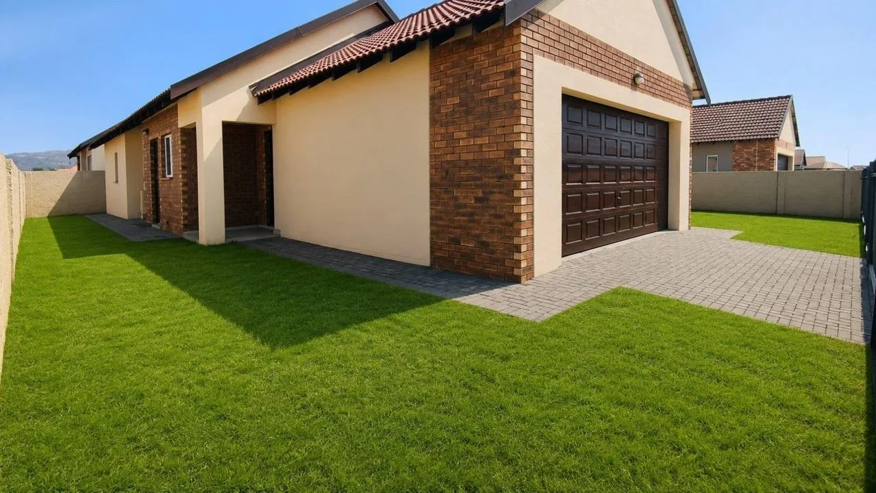 3 Bedroom House for sale in Waterkloof