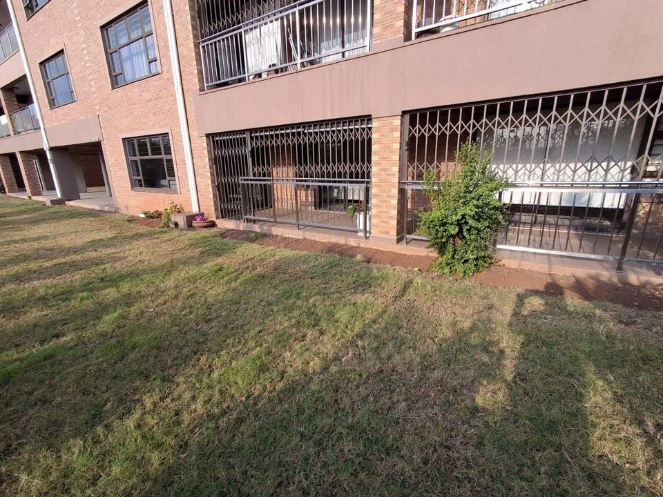 3 Bedroom Apartment / flat to rent in Sherwood