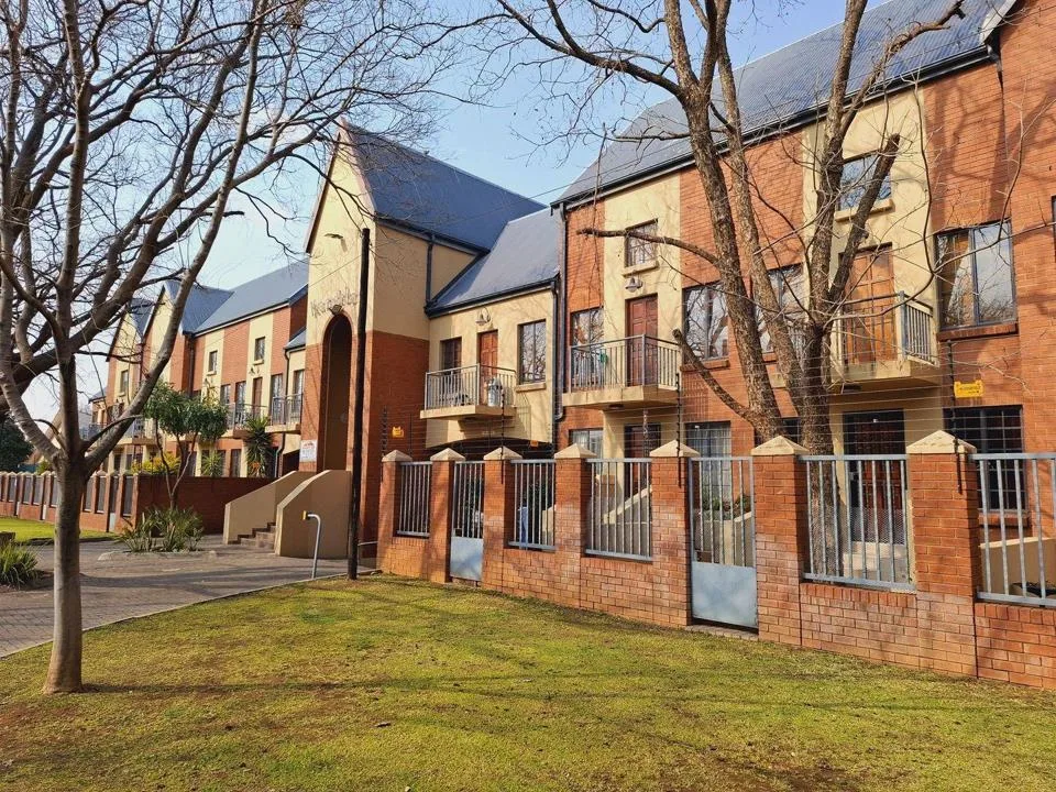 0.5 Bedroom Apartment / flat for sale in Die Bult