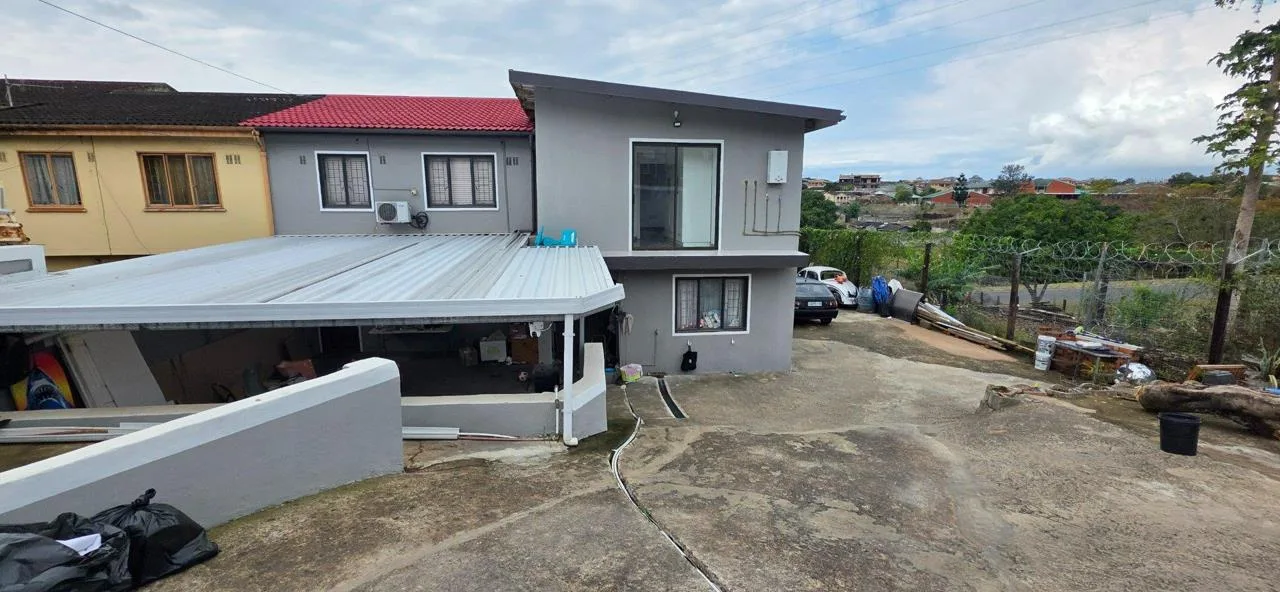 3 Bedroom Apartment / flat to rent in Newlands West