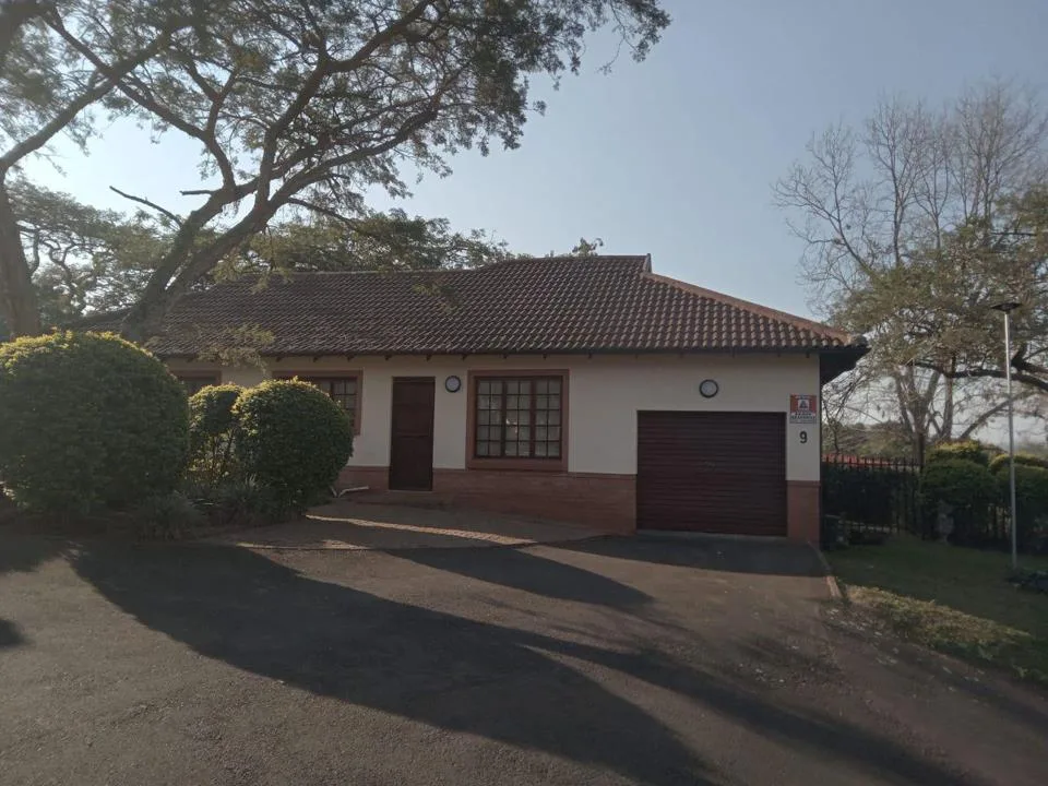 3 Bedroom Townhouse to rent in Lincoln Meade