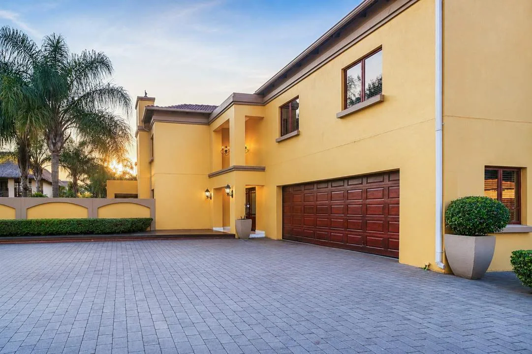 4 Bedroom House for sale in Melodie