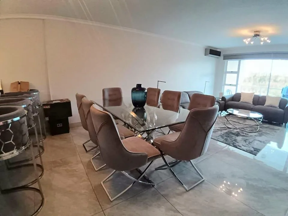 3 Bedroom Apartment / flat to rent in Riverside