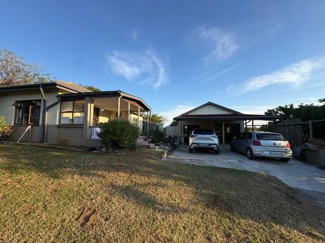 2 Bedroom House to rent in Uvongo