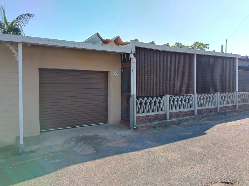 2 Bedroom Townhouse to rent in Amanzimtoti