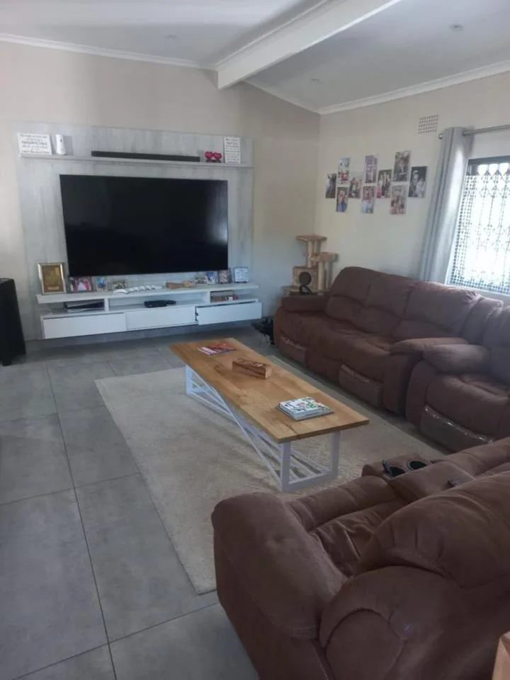4 Bedroom House to rent in Westville