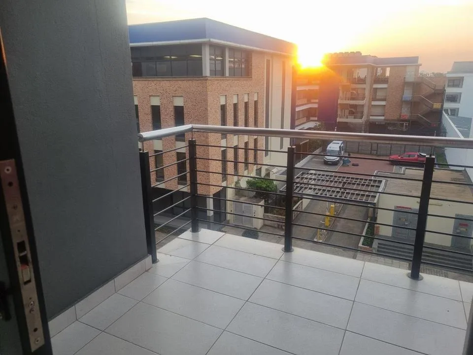2 Bedroom Apartment / flat to rent in New Town Centre