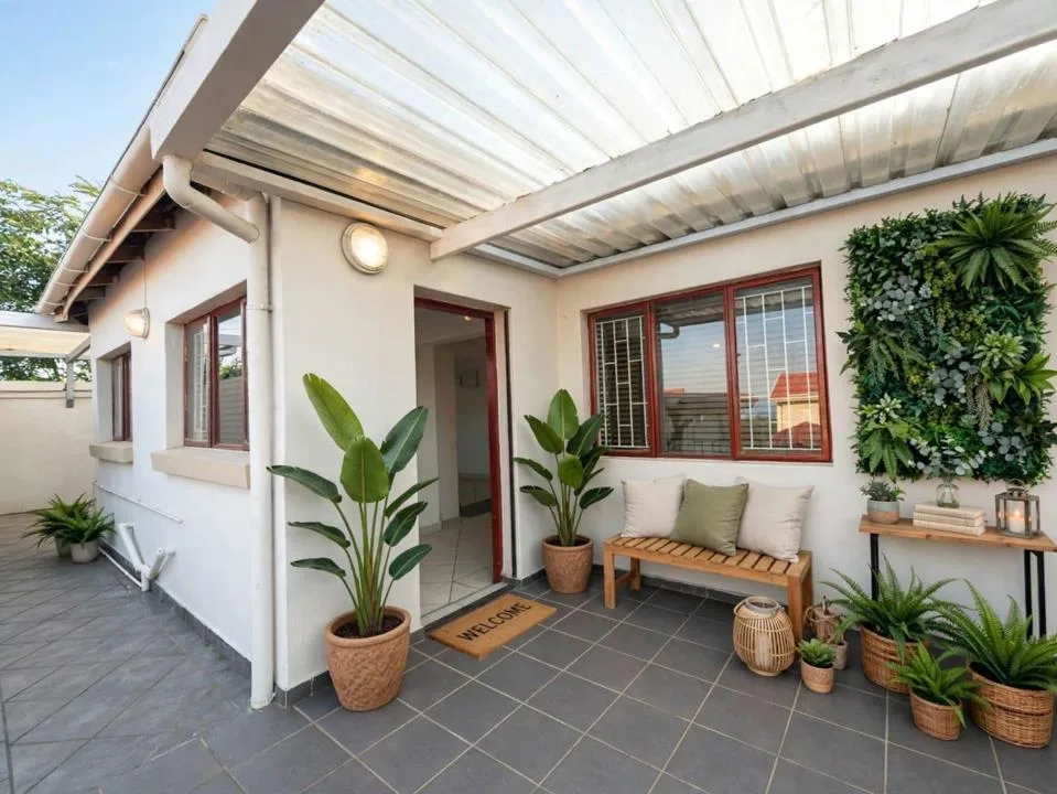 2 Bedroom House to rent in Durban North