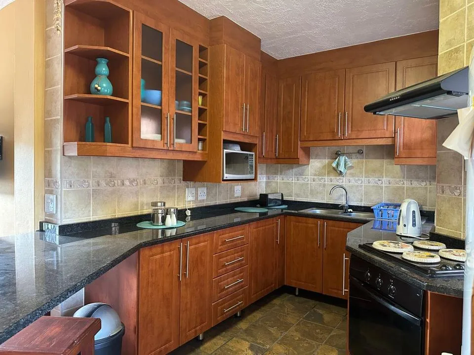 2 Bedroom Apartment / flat to rent in Uvongo Beach