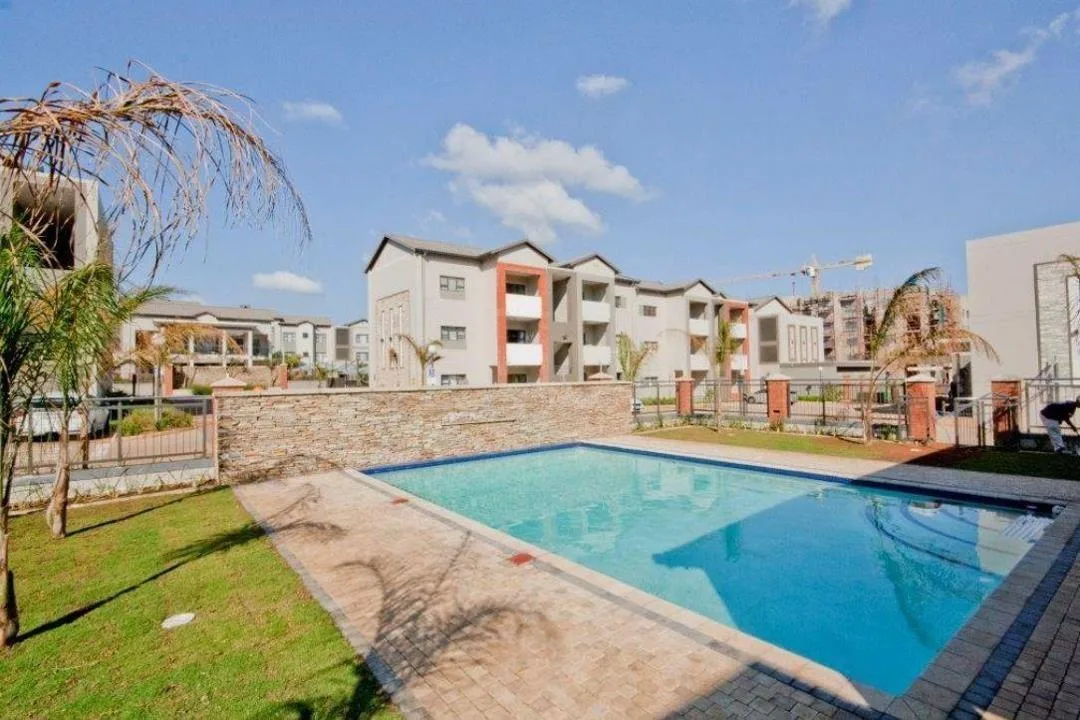 2 Bedroom Apartment / flat to rent in New Town Centre