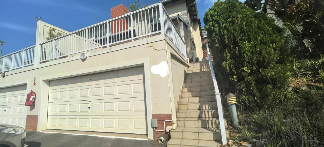 3 Bedroom Townhouse to rent in Mount Edgecombe