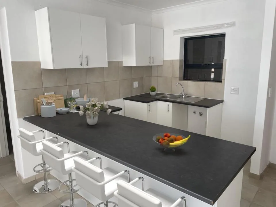 2 Bedroom Apartment / flat to rent in Milnerton Ridge