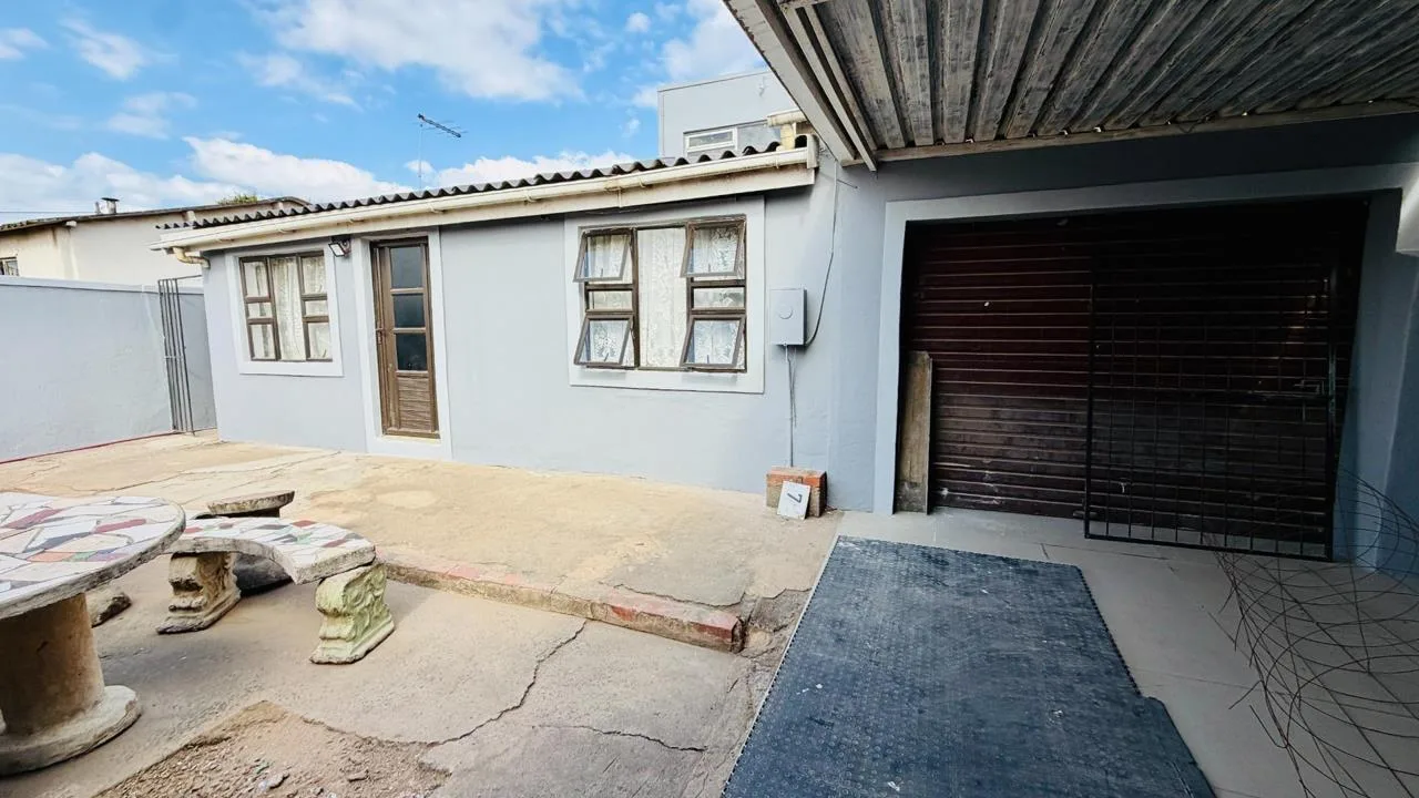 2 Bedroom House to rent in Kwamashu