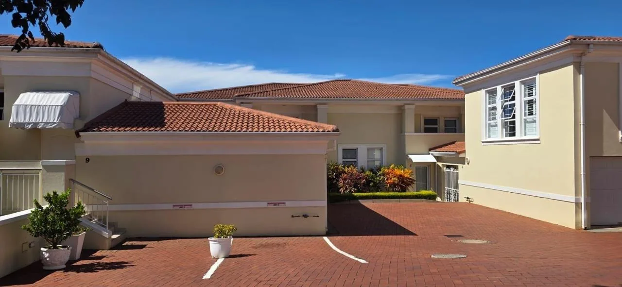 2 Bedroom Apartment / flat to rent in La Lucia Ridge