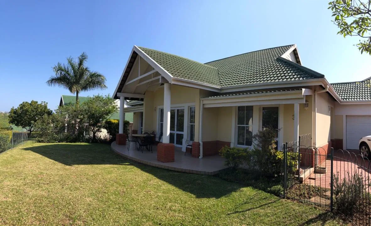 3 Bedroom Townhouse to rent in Mount Edgecombe Country Club Estate