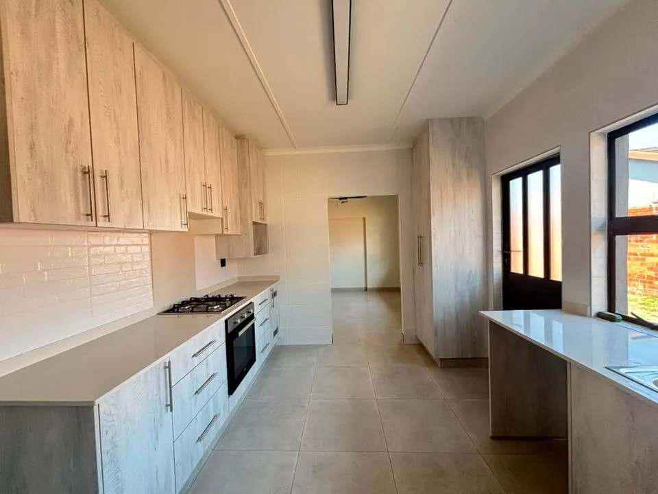 3 Bedroom House to rent in Meer En See