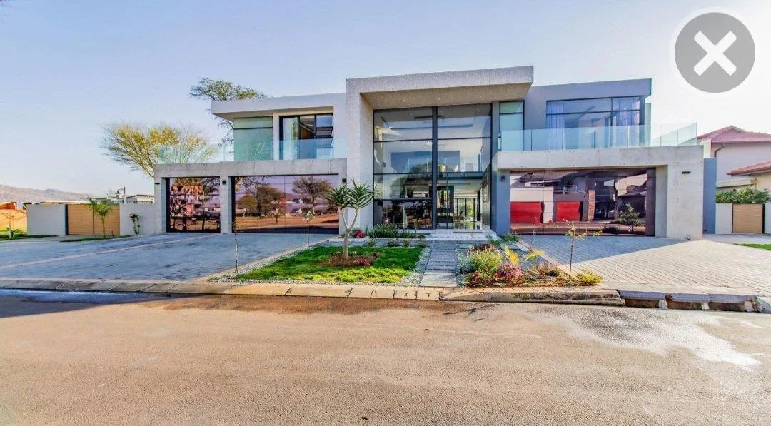 6 Bedroom House for sale in The Islands Estates