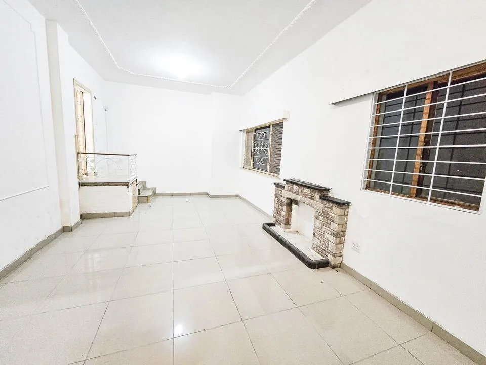 4 Bedroom Apartment / flat to rent in Glenwood