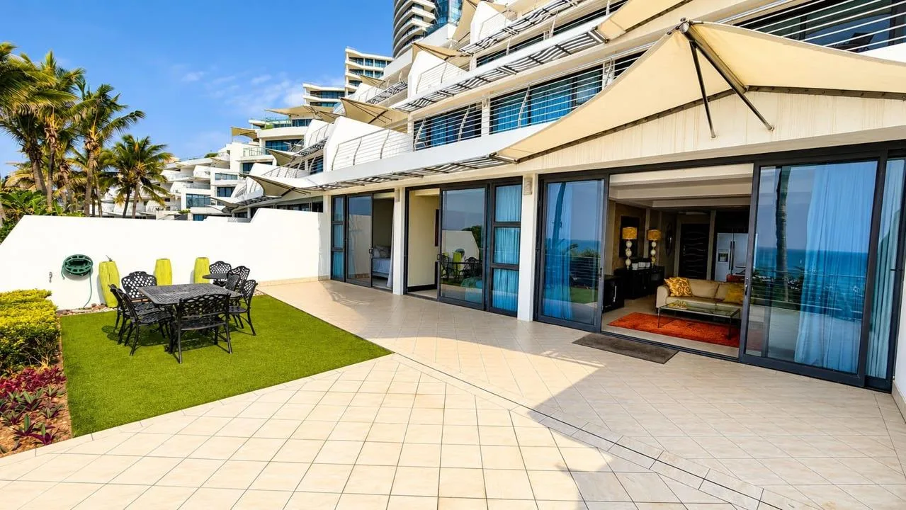 2 Bedroom Apartment / flat to rent in Umhlanga Central