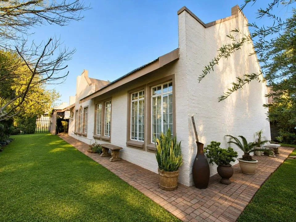 3 Bedroom Townhouse for sale in Lichtenburg