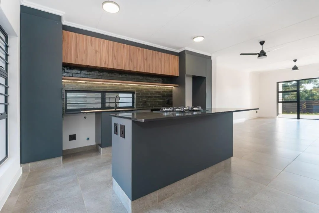 4 Bedroom Townhouse to rent in Ballito Central