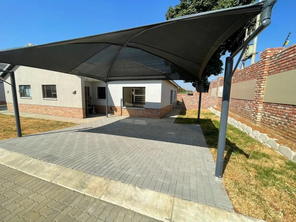 3 Bedroom Townhouse for sale in Waterval East