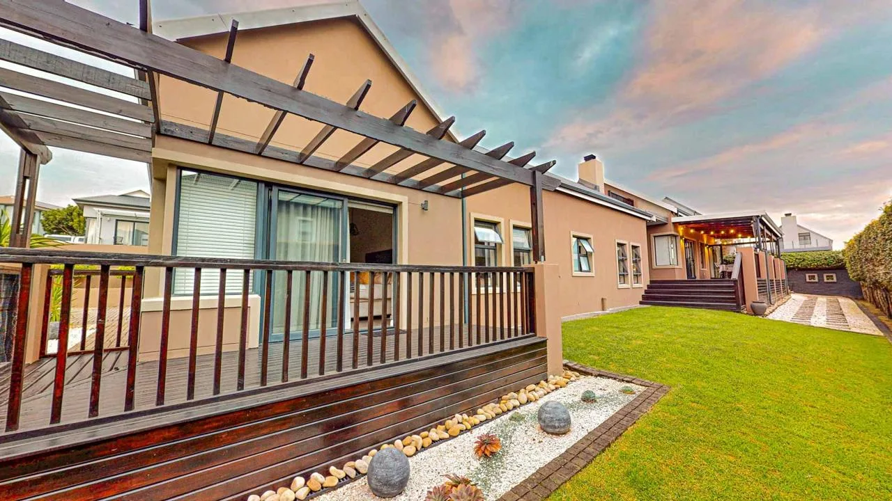 4 Bedroom House to rent in Kraaibosch Manor