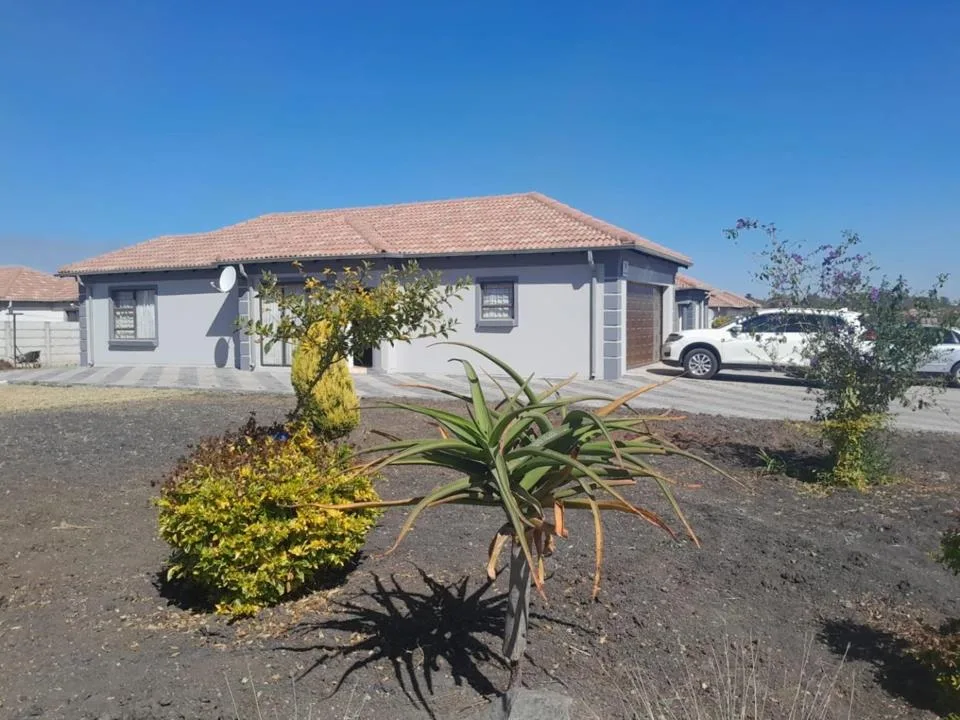 2 Bedroom House for sale in Ngwenya River Estate