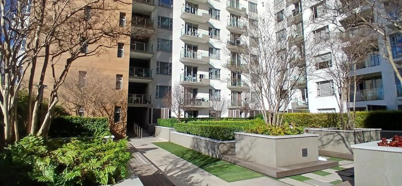 2 Bedroom Apartment / flat to rent in Rosebank