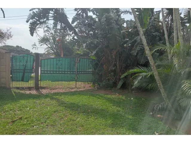 0.5 Bedroom Apartment / flat to rent in Amanzimtoti