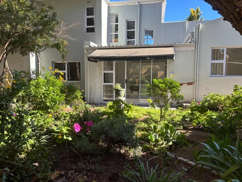 1 Bedroom Apartment / flat to rent in San Michel