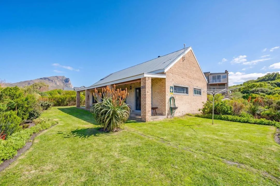 2 Bedroom House to rent in Pringle Bay