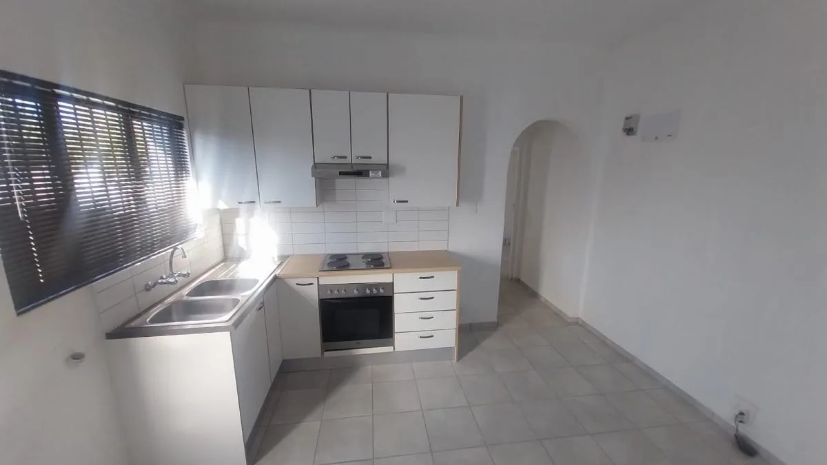 1 Bedroom Apartment / flat to rent in Firgrove Industrial Estate