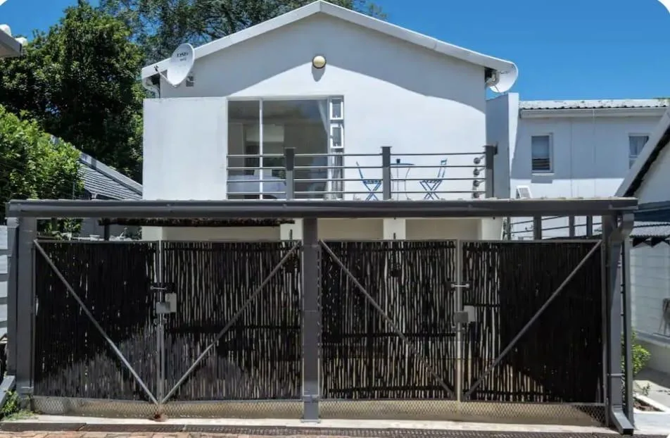 1 Bedroom Apartment / flat to rent in Parktown North