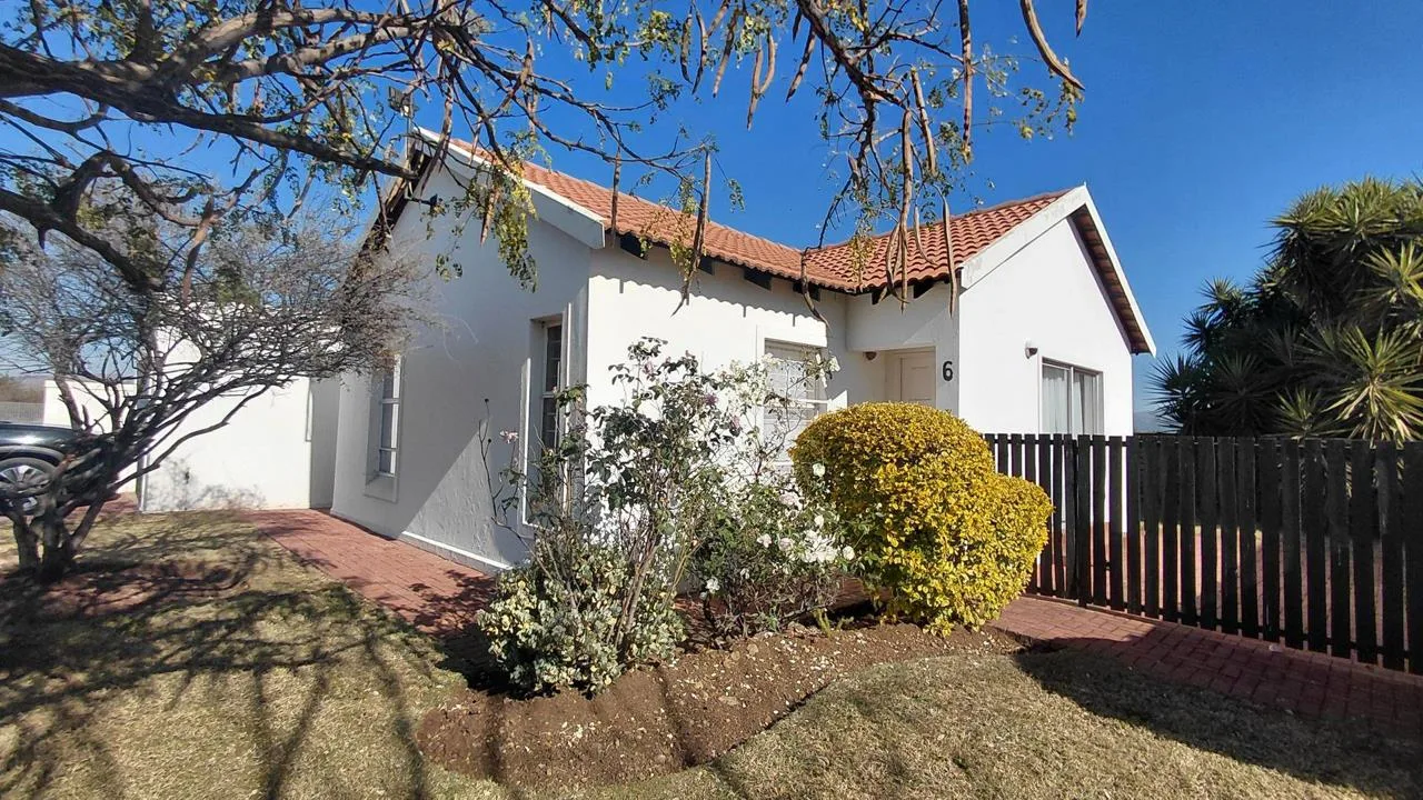 2 Bedroom House for sale in Brits Central