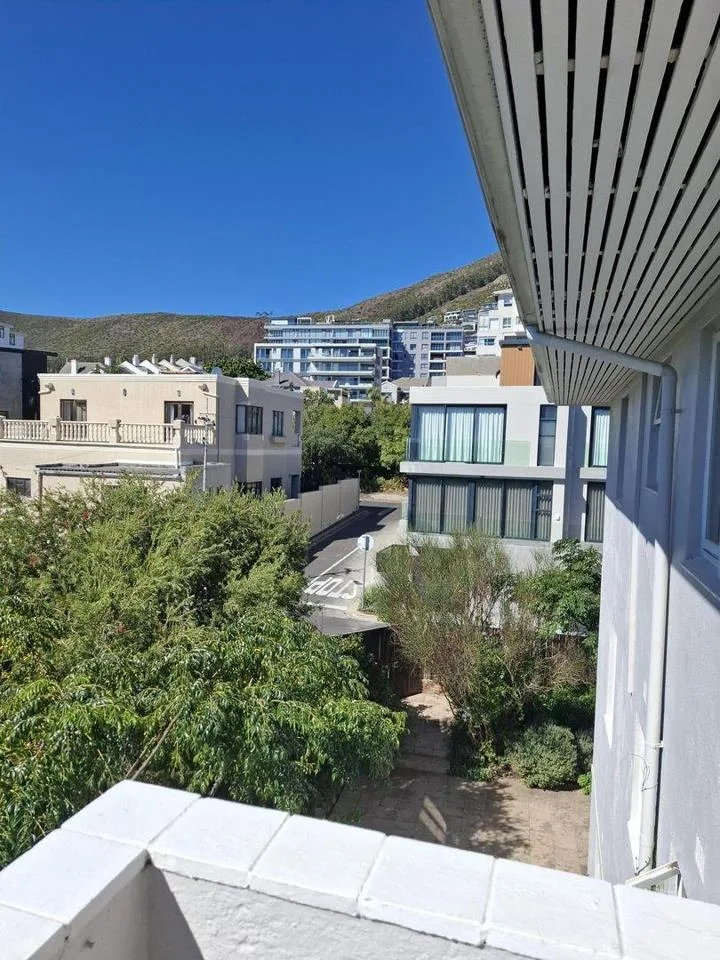 1 Bedroom Apartment / flat to rent in Bantry Bay