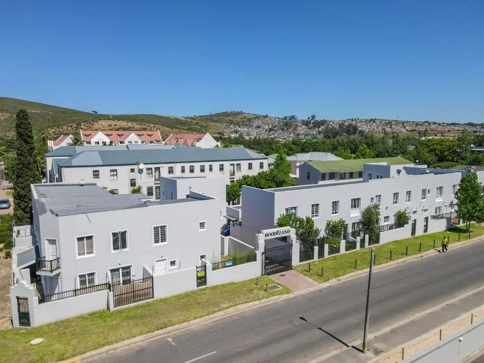 4 Bedroom Apartment / flat to rent in Stellenbosch Central